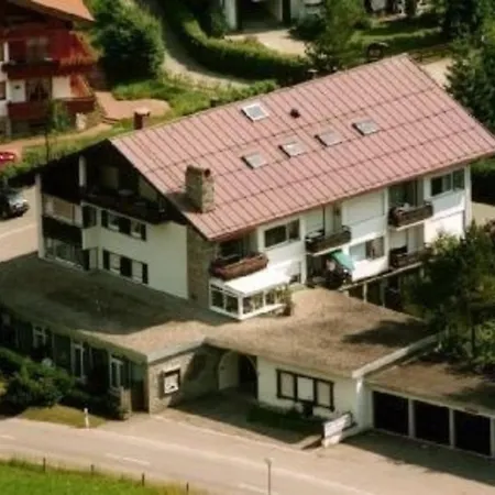 Haus Sport Alpin Nr 5 Mit Kleiner Terrasse In Oberstdorf-tiefenbach *